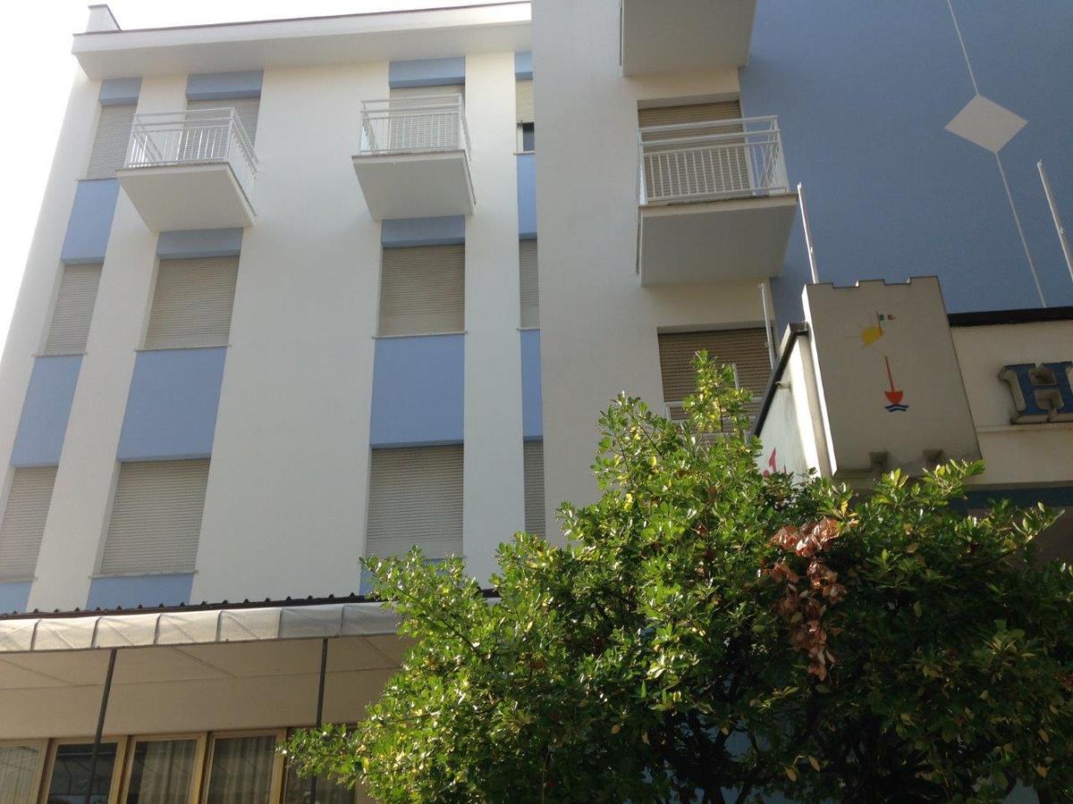 Hotel Carol Cesenatico Zewnętrze zdjęcie