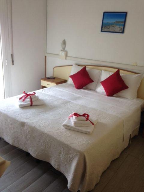 Hotel Carol Cesenatico Zewnętrze zdjęcie